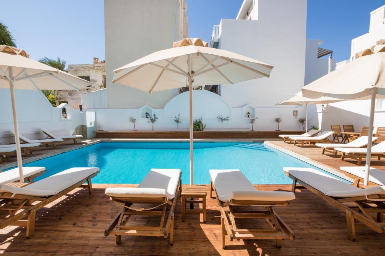 Atlantis Hotel Karpathos Town  Exterior photo