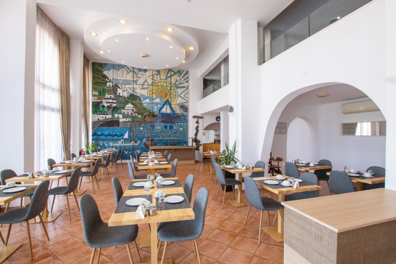 Atlantis Hotel Karpathos Town  Exterior photo