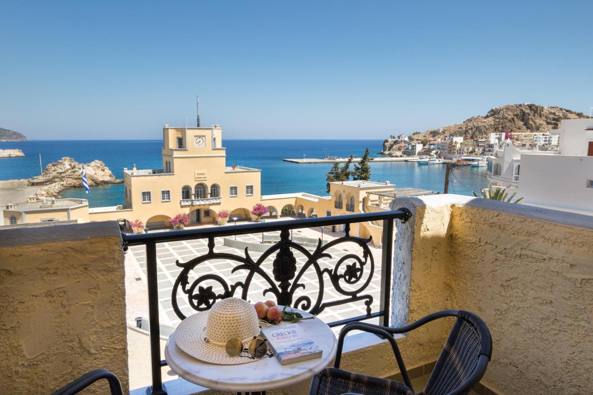 Atlantis Hotel Karpathos Town  Exterior photo